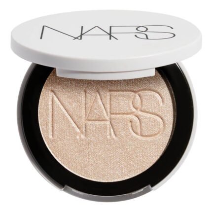 ILUMINADOR EM PÓ NARS LIGHT REFLECTING POWDER